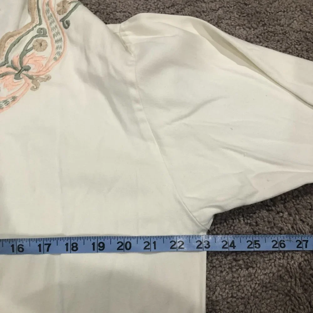 Victoria's‎ Secret Gold Tag Vintage White Cream Embroidered Tunic Night Shirt